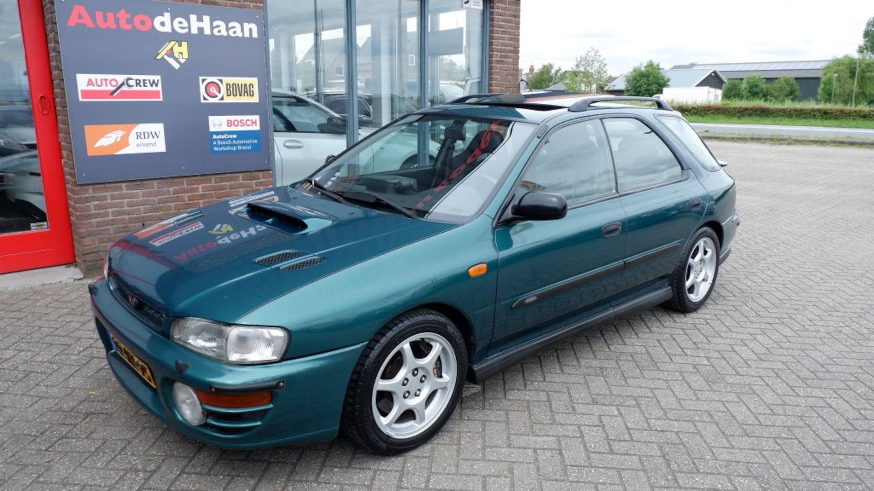 Subaru Impreza - 2.0 GT AWD Turbo Leer/Sportstoelen/2e Eig. - AutoWereld.nl