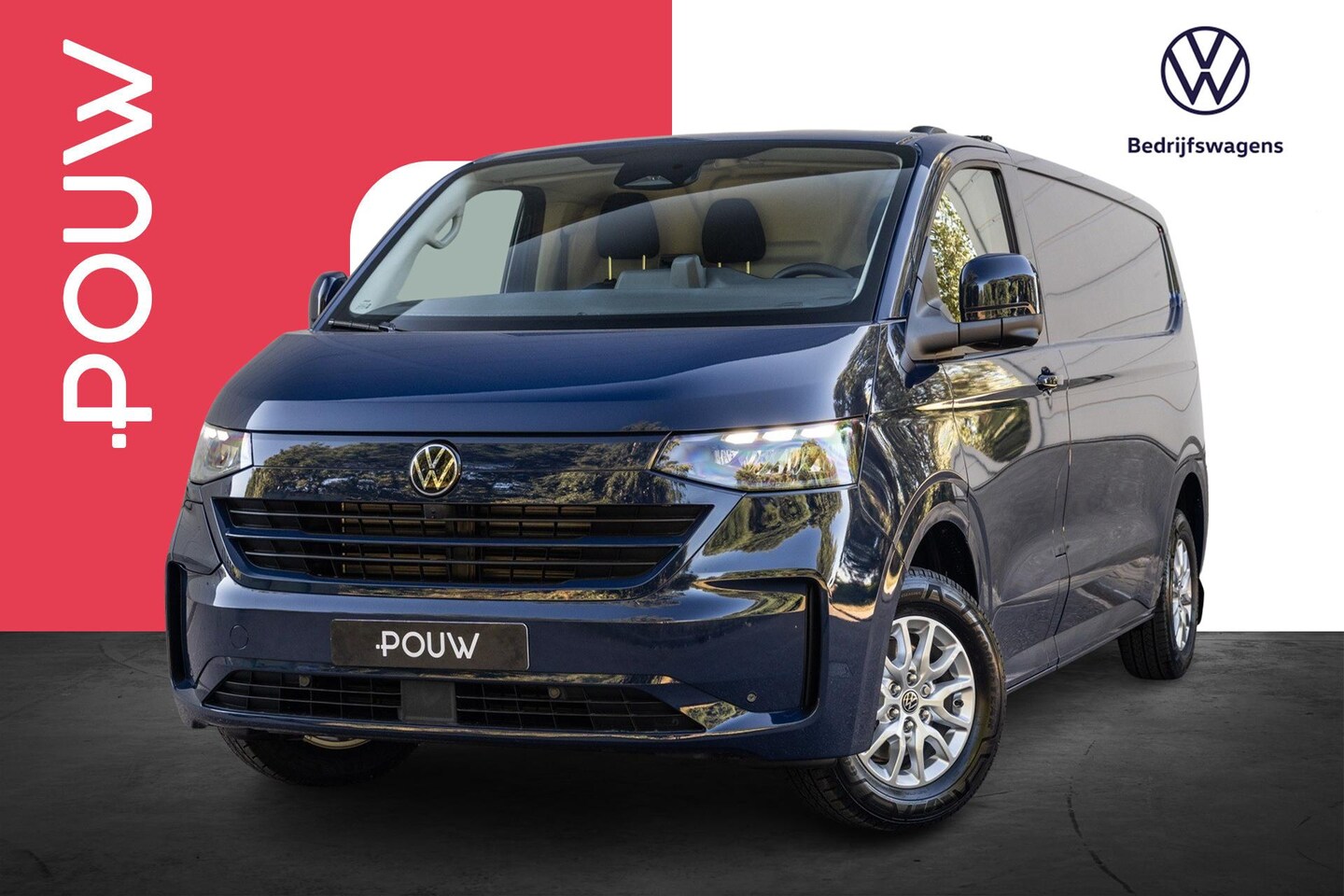 Volkswagen Transporter - 2.5 eHybrid 233pk AUT L2H1 30 Style | Trekhaak | Navigatiesysteem 13'' - AutoWereld.nl