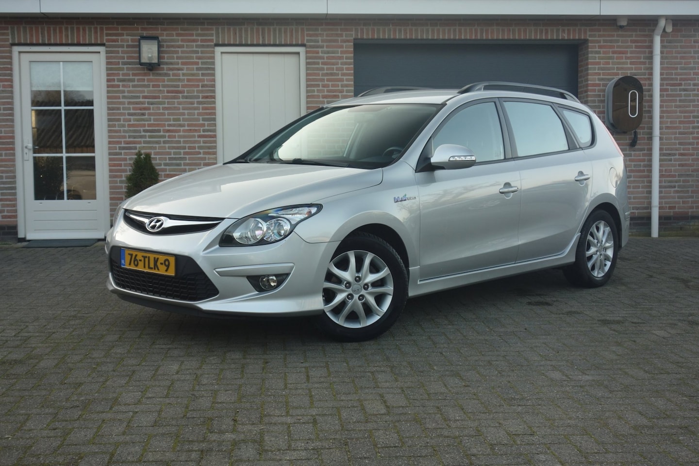 Hyundai i30 CW - 1.4i station dealer onderh-Lm velgen -trekhaak - AutoWereld.nl