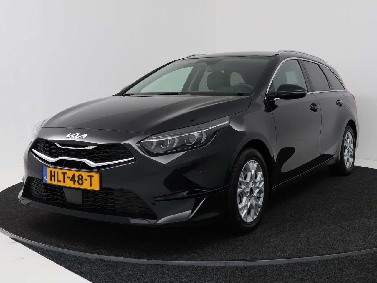 Kia Cee'd Sportswagon - Ceed 1.0 T-GDi DynamicPlusLine | Stuur-/Stoelverwarming | Elektrische Achterklep | Camera - AutoWereld.nl