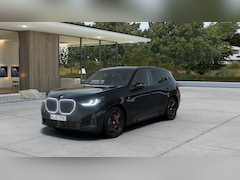 BMW X3 - 30e xDrive M Sport Automaat / Panoramadak / Trekhaak / Sportstoelen / Adaptieve LED / Park