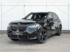 BMW X3 - 30e xDrive M Sport Automaat / Panoramadak / Trekhaak / Sportstoelen / Parking Assistant Pl