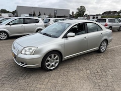 Toyota Avensis - 2.0 VVTi Linea Luna