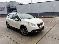 Peugeot 2008 - 1.2 PureTech Active GLAS DAK 5 Dr NAVI 64000 NAP