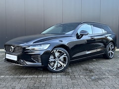 Volvo V60 - 2.0 T8 Plug-in hybrid AWD Plus Dark 360 camera/ Polestar tuning/ schuifdak/ head up displa