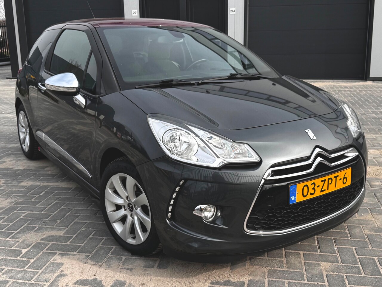 Citroën DS3 - 1.2 VTi Chic/2DE EIG/NW DISTRIBUTIERIEM/NW APK/RIJKLAAR/ - AutoWereld.nl