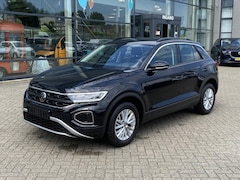 Volkswagen T-Roc - 1.5 TSI 150pk 7-DSG Life Business