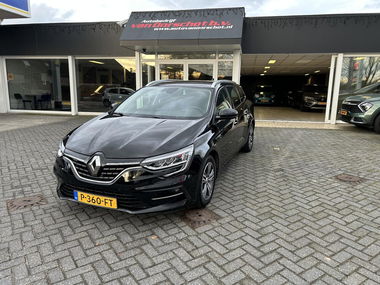 Renault Mégane E-Tech - Estate 1.6 Plug-In Hybrid 160 Intens - AutoWereld.nl