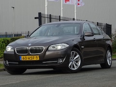 BMW 5-serie - 523i High Executive NL-AUTO NAP/LEER/NAV/PDC/APK