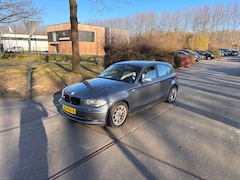 BMW 1-serie - 118i EffDyn. Ed. Business Line Ultimate Edition