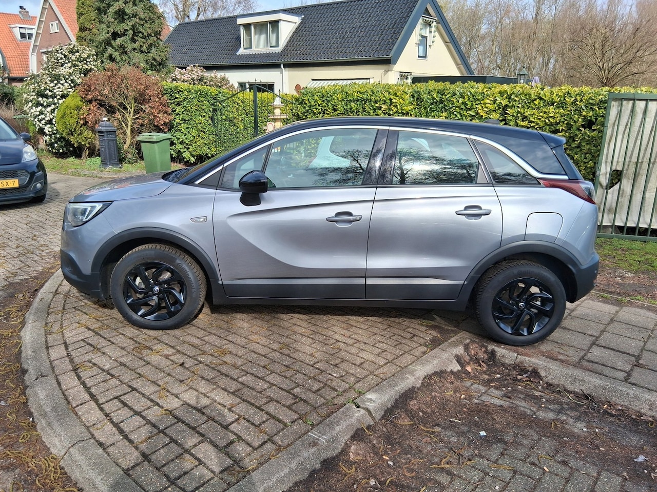 Opel Crossland X - 1.2 Turbo Innovation camera. navigatie. cruiscontrol. automaat - AutoWereld.nl