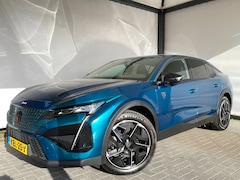 Peugeot 408 - 1.2 PureTech GT 130 EAT8|Nieuwstaat|FOCAL-Audio|Automaat|Alcantara Stoelen
