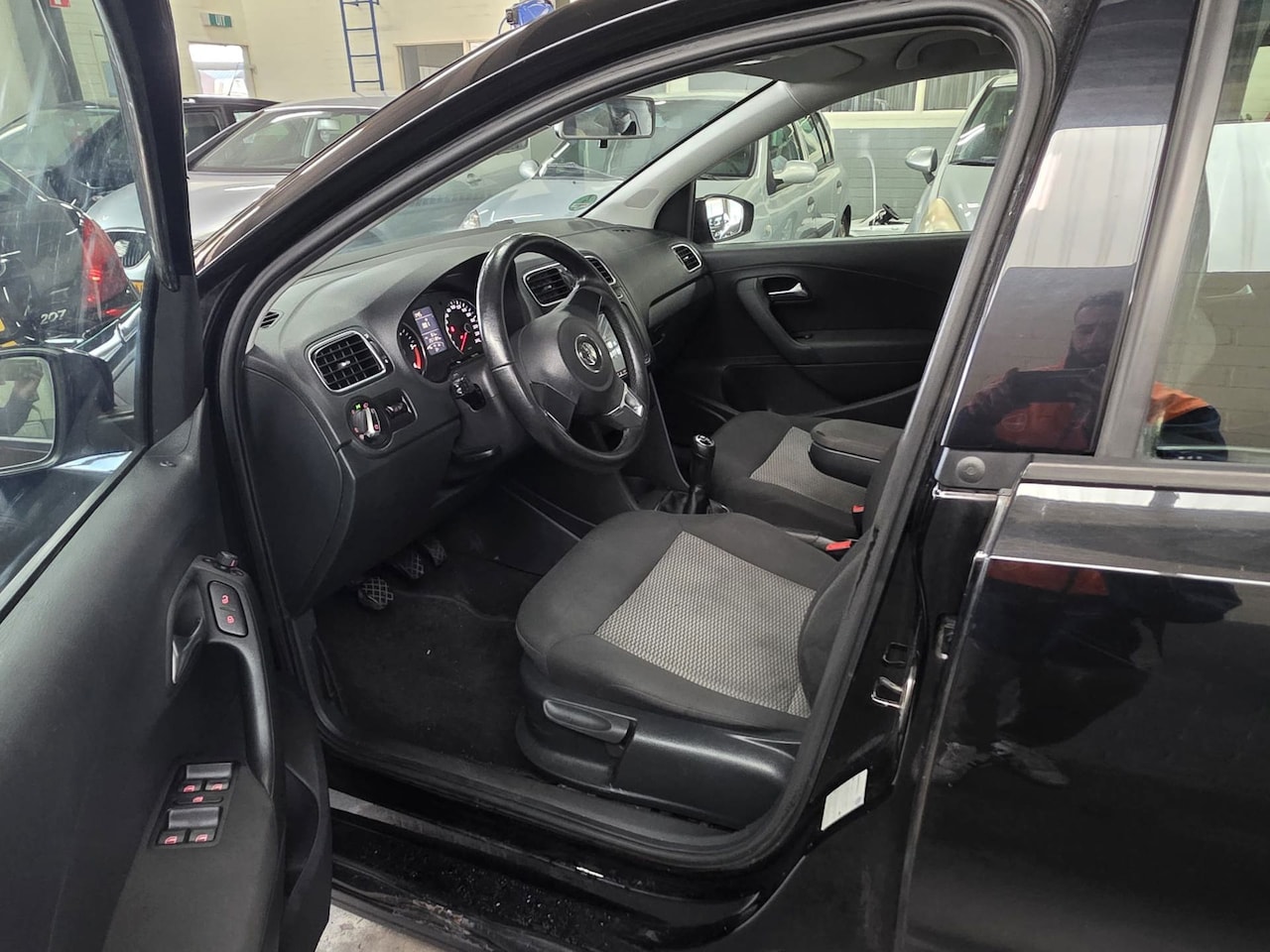 Volkswagen Polo - 1.2 TDI BlueMotion Comfortline 1.2 TDI BlueMotion Comfortline - AutoWereld.nl