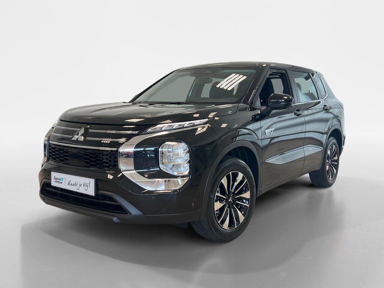 Mitsubishi Outlander - 2.4 PHEV | PURE | DIRECT LEVERBAAR | ACTIEPRIJS INCL €5.000,- VOORRAAD KORTING | - AutoWereld.nl