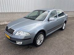 Skoda Octavia - 2.0 FSI Elegance AUTOMAAT