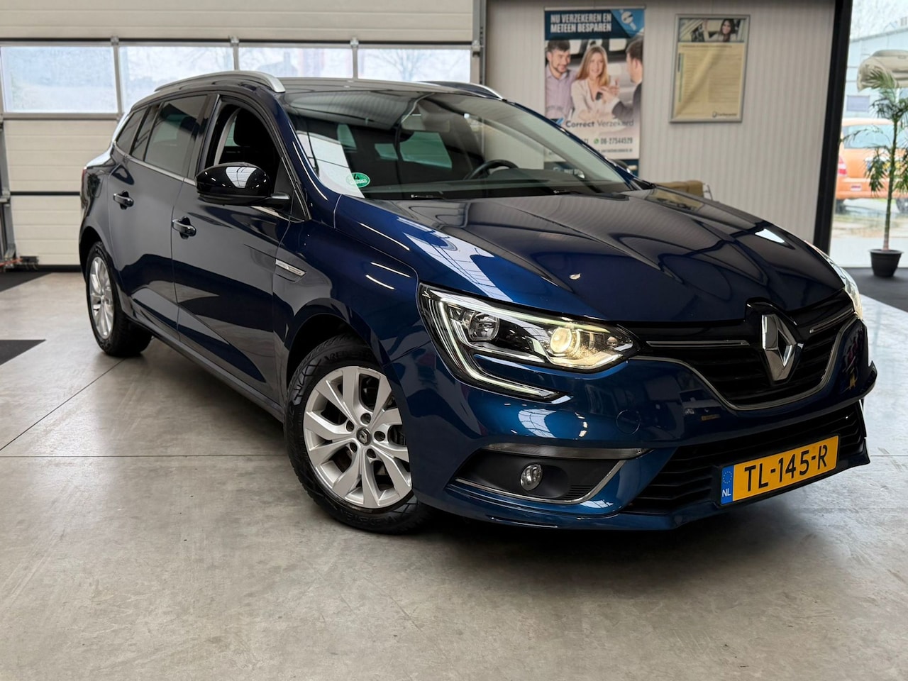 Renault Mégane Estate - 1.5 dCi Eco2 Limited TREKHAAK RIEM VV 130KM - AutoWereld.nl