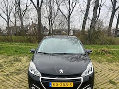 Peugeot 208 - 1.2 PureTech Blue Lion