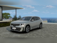 BMW iX3 - 40 eDrive M Sport / Panoramadak / Trekhaak / Stuurverwarming / Driving Assistant Plus