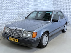 Mercedes-Benz 200-500 (W124) - 300 E Automaat Schuifdak Airco Leer Radio/cd