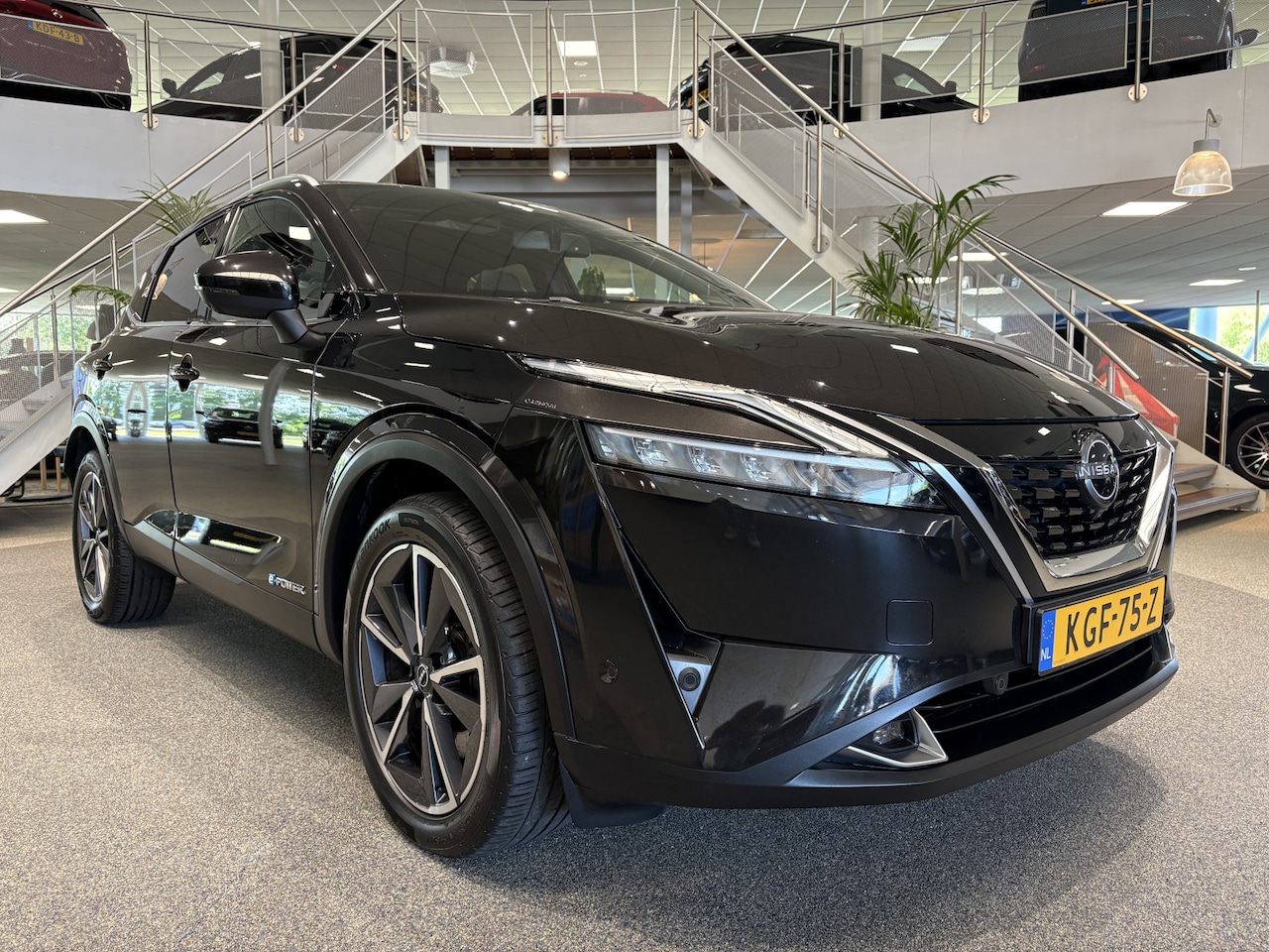 Nissan Qashqai - 1.5 e-Power Tekna 1.5 e-Power Tekna, Pano, HUD, 360cam, Adaptive - AutoWereld.nl
