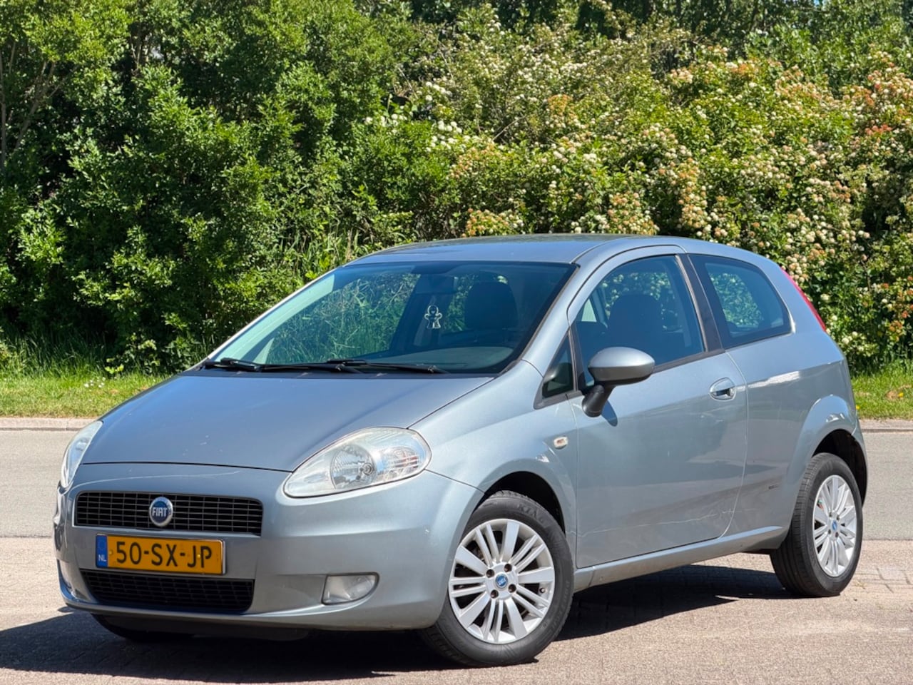 Fiat Grande Punto - 1.4 / APK / AIRCO - AutoWereld.nl