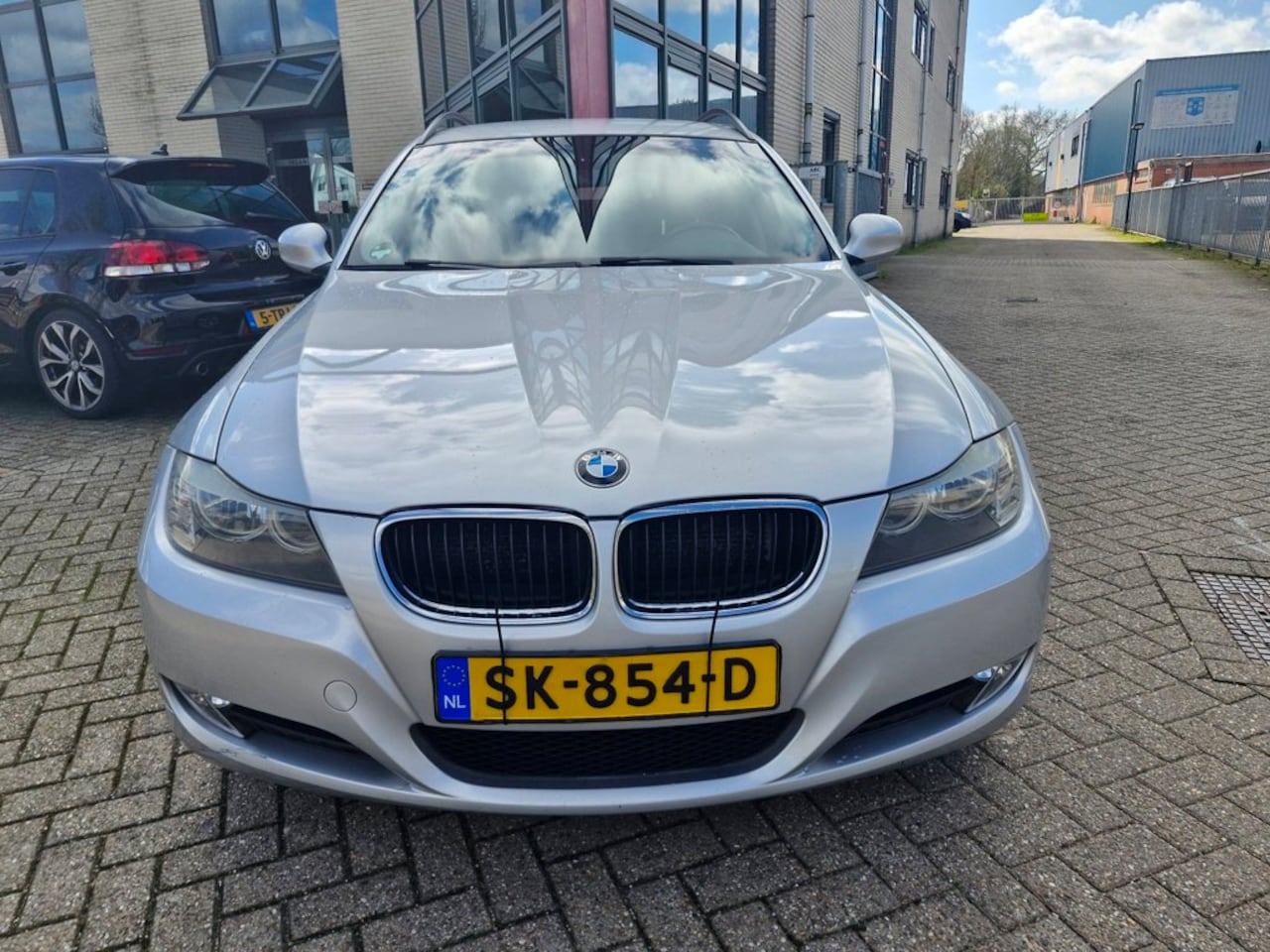 BMW 3-serie Touring - 318i Bj.2011 Kmst.284690 met APK tot 09-03-2027 - AutoWereld.nl