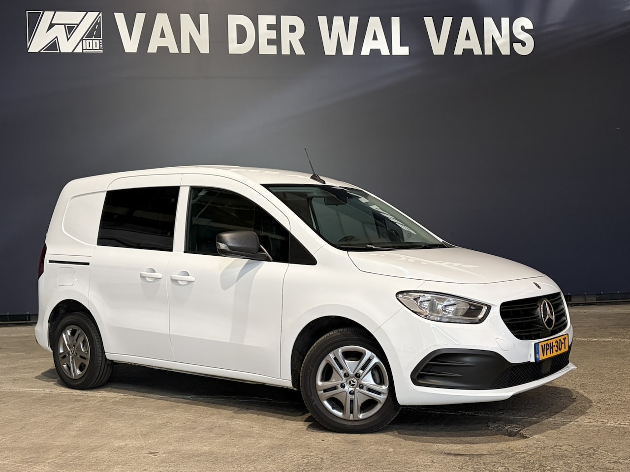Mercedes-Benz Citan - 110 CDI 96pk L1H1 Euro6 Airco | Cruisecontrol | LED | Zijdeur Parkeersensoren, 1500kg trek - AutoWereld.nl