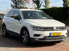 Volkswagen Tiguan - 1.4TSI *Automaat|Car-Play I APK 8-2027