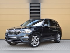 BMW X3 - xDrive20i High Executive * Sportstoelen * Stuurverwarming * Trekhaak * Privacy glass