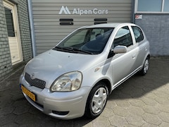 Toyota Yaris - 1.3 VVT-i S-Line Eerste eigenaar / Airco / Trekhaak / APK 11-2026