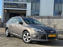 Ford Focus Wagon - 1.6 TDCI ECOnetic Lease Titanium Navi rijdt perfect