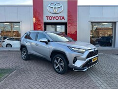 Toyota RAV4 - 2.5 Plug-in Hybrid AWD Style Navigatie, Stoelverwarming, Dodehoek detectie, Achteruitrijca