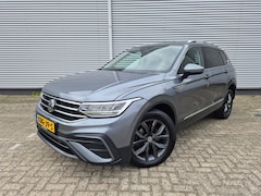 Volkswagen Tiguan Allspace - 1.5 TSI Life Business 7p. Automaat, Virtueel, Navigatie, Carplay-Andriod, Adap.Cruise,