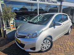 Toyota Yaris - 1.0 VVT-i Aspiration, camera, navi, bluetooth