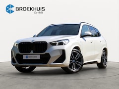 BMW X1 - 25 e xDrive M Sport | WEGKLAPBARE TREKHAAK | STOELVERWARMING | M-SPORT | CAMERA | PARK SEN