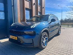 Lynk & Co 01 - 1.5 l 360 camera l stoelverwarming 54818km