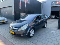Opel Corsa - 1.2-16V Essentia Airco PDC NAP APK 1 Jaar