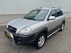 Hyundai Tucson - 2.0i Dynamic