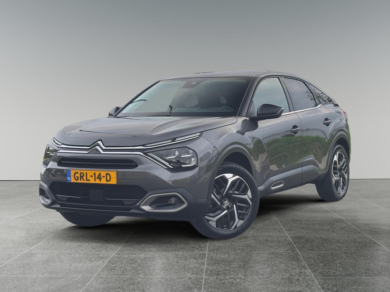 Citroën C4 - Shine 1.2 Turbo 130pk EAT8 | TREKHAAK | STOEL+STUURVERW. | CAMERA | LEDER | ADAPTIVE CRUIS - AutoWereld.nl