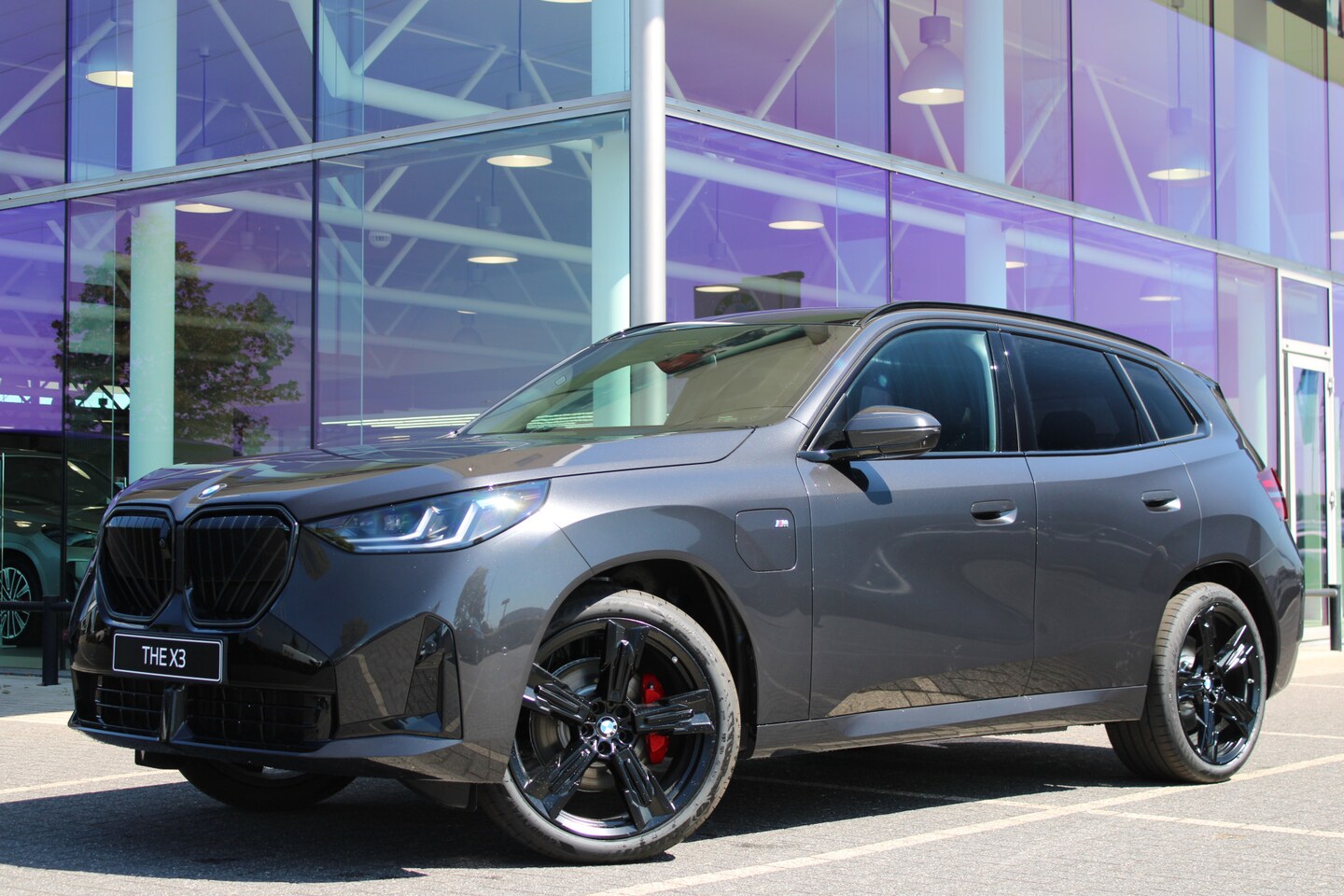 BMW X3 - 30e xDrive M Sport Automaat / Panoramadak / Trekhaak / Sportstoelen / Comfort Access / Par - AutoWereld.nl