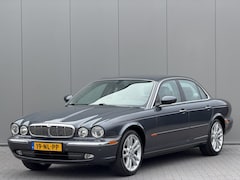Jaguar XJ - 4.2 V8 Executive | 19" | NL Auto NAP