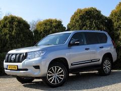 Toyota Land Cruiser - 2.8 D-4D-F Comfort Van * Trekhaak