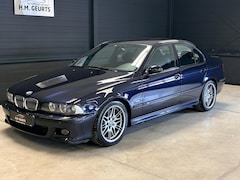 BMW M5 - E39 4.9 V8 | Motor Gereviseerd | Historie Aanwezig | CarPlay