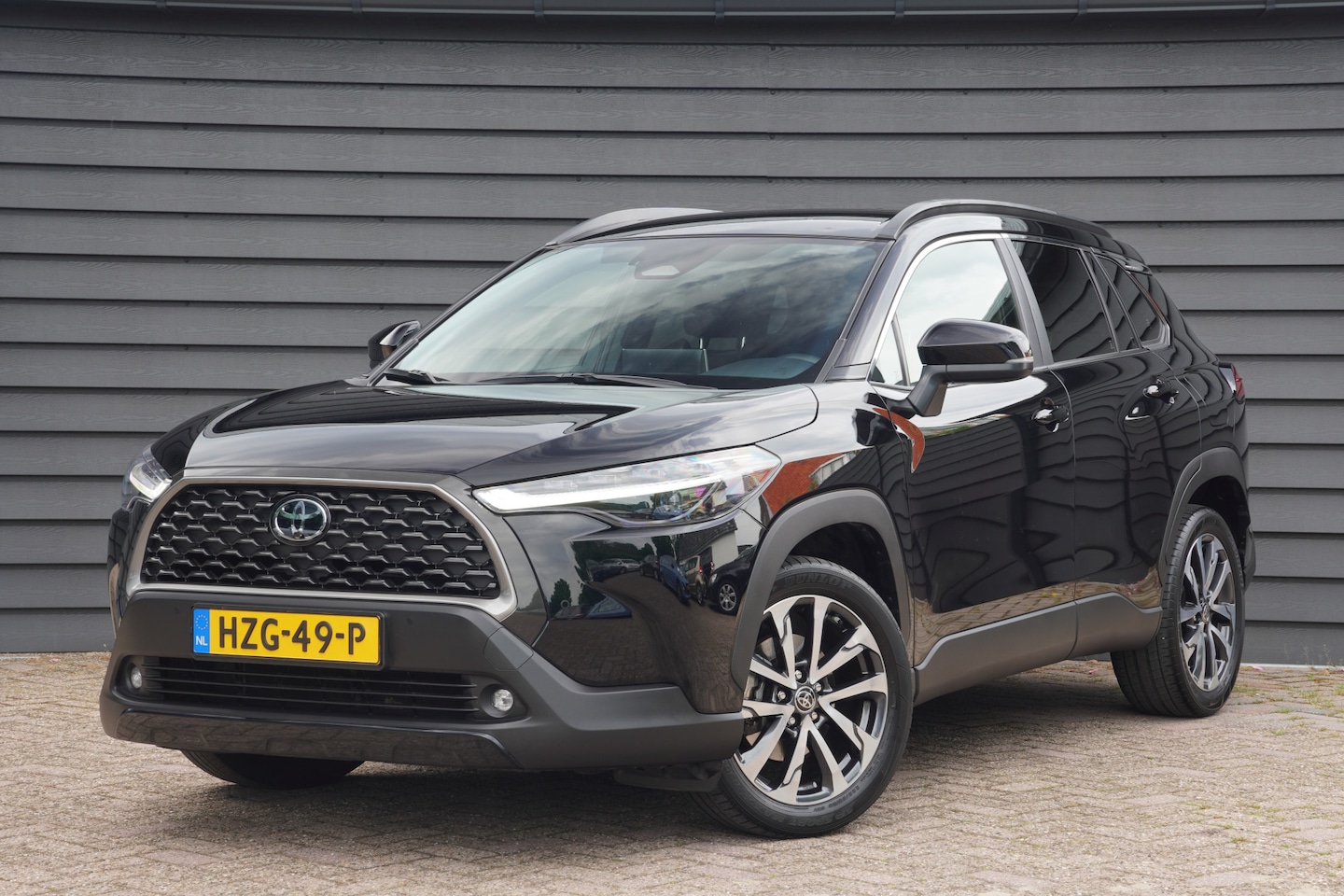 Toyota Corolla Cross - Hybrid 140 Style - STOEL/STUURVERWARMING - CAMERA - CARPLAY - - AutoWereld.nl