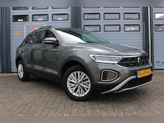 Volkswagen T-Roc - 1.0 TSI Life Virtual cockpit Navi Camera Led Privacy glass Bj:2022
