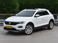 Volkswagen T-Roc - 1.5 TSI 150PK Sport Business R DSG | PANORAMADAK | CAMERA | STOELVERW. | NAVIGATIE | ADAPT