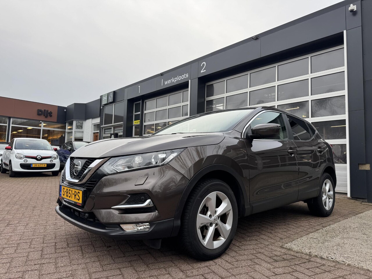 Nissan Qashqai - 1.2 N-Connecta 53.612km!! - AutoWereld.nl
