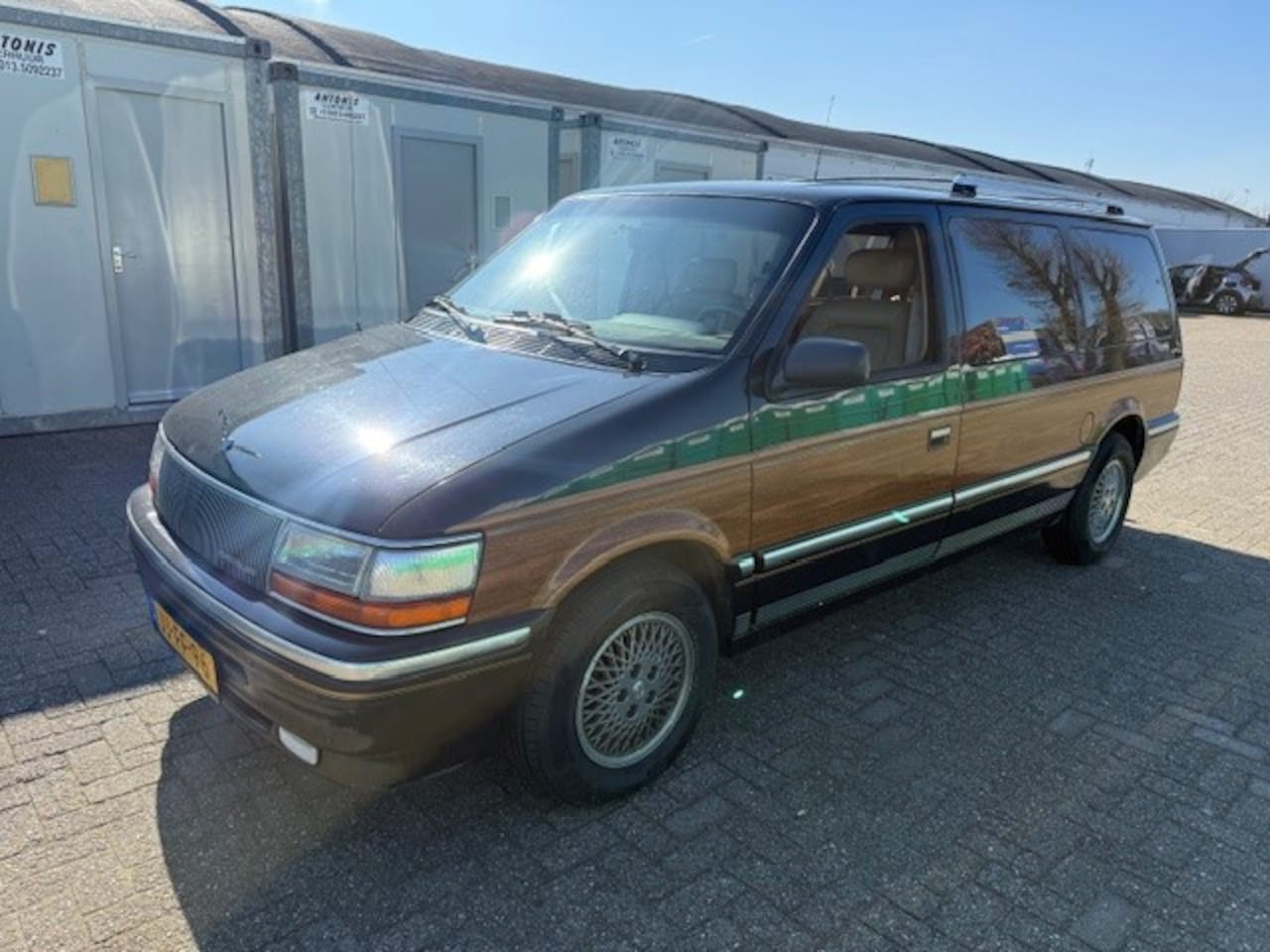 Chrysler Town & Country - 3.3I Woody - AutoWereld.nl