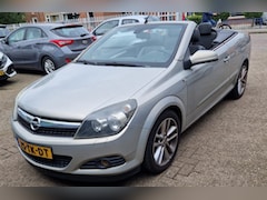 Opel Astra TwinTop - 1.8 Cosmo