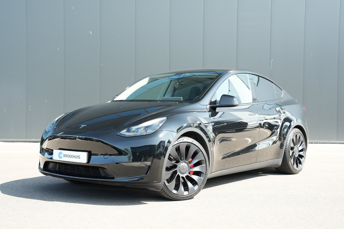 Tesla Model Y - Performance 462pk AWD 75 kWh | Full Self Driving | 360 Camera | 21" | Panoramadak - AutoWereld.nl